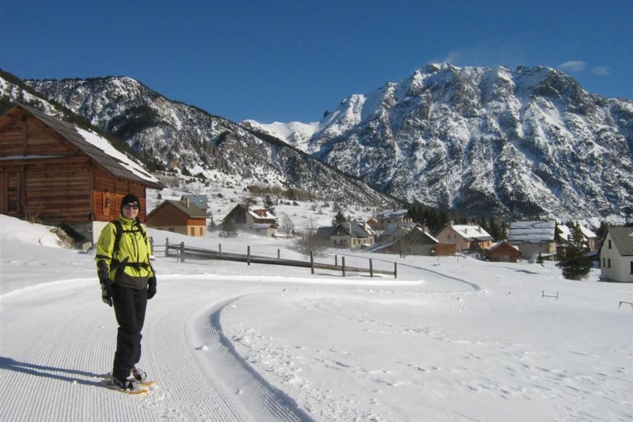 Le Barlet23 Pers Hameau Des Chazals Nevache Hautes Alpes Exteriér fotografie